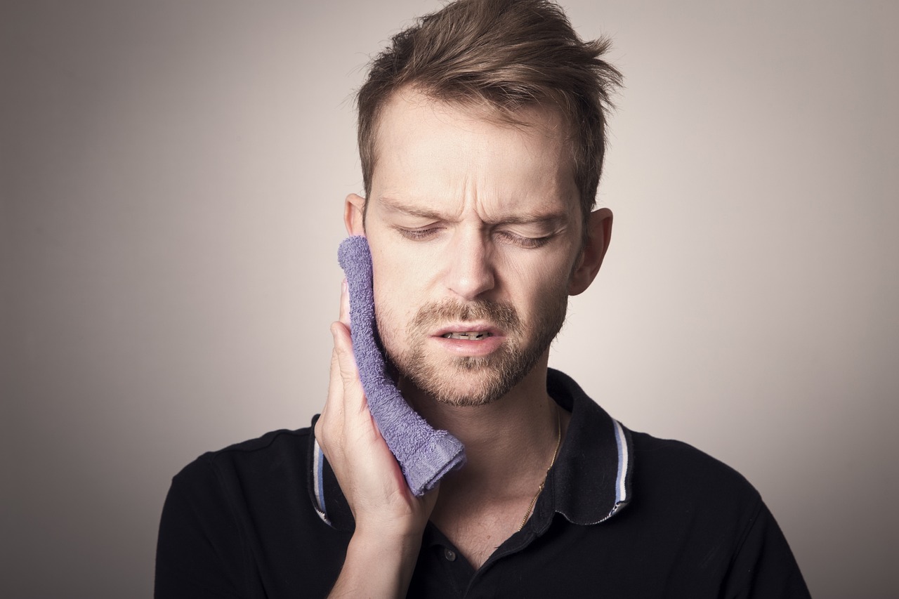 ヒゲ脱毛の痛み軽減に効果的な方法は？