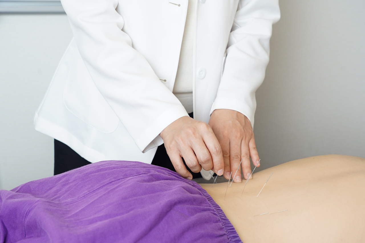 医療脱毛の痛みを軽減する方法は？